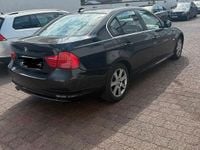 Second-hand BMW 320 2011 Negru Berlinǎ