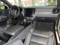 Gebraucht Volvo V60 Plus 253 PS (186 kW) 2022 Silber Kombi