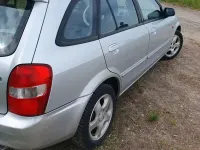 Gebraucht Mazda 323F 2001 Silber Limousine