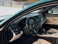 Gebraucht BMW 530 256 PS (188 kW) 2014 Grau Kombi