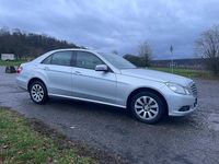 Gebraucht Mercedes E220 170 PS (125 kW) 2011 Silber Limousine