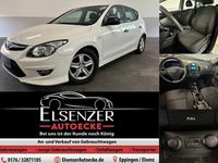 Gebraucht Hyundai i30 110 PS (80 kW) 2012 Andere Limousine