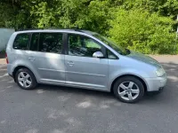Gebraucht VW Touran Trendline 140 PS (102 kW) 2006 Silber Van / Kleinbus