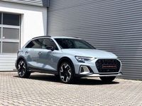 Gebraucht Audi A3 Sport 150 PS (110 kW) 2024 Grau Limousine