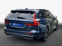 Gebraucht Volvo V60 145 PS (106 kW) 2025 Kombi