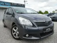 Gebraucht Toyota Verso Edition 147 PS (108 kW) 2010 Grau Van / Kleinbus