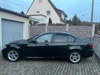 Second-hand BMW 320 170 CP (125 kW) 2010 Negru Berlinǎ
