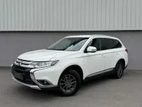 Gebraucht Mitsubishi Outlander Edition 150 PS (110 kW) 2017 Weiß SUV