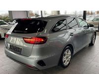 Usata Kia Ceed 140 CV (102 kW) 2025 Argento Utilitaria