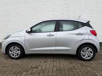 Gebraucht Hyundai i10 100 PS (73 kW) 2021 Silber Kleinwagen