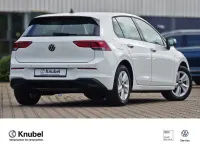 Gebraucht VW Golf VIII Life 110 PS (80 kW) 2023 Pure white Limousine
