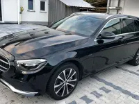Gebraucht Mercedes E300 194 PS (142 kW) 2020 Schwarz Limousine
