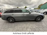 Gebraucht Mercedes E220 All-Terrain 194 PS (142 kW) 2022 Grau Kombi