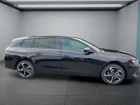 Neu Opel Astra 131 PS (96 kW) 2025 Schwarz Kleinwagen