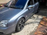 Second-hand Opel Vectra 155 CP (114 kW) 2004 Argintiu Break