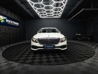Gebraucht Mercedes E220 Business 194 PS (142 kW) 2017 Weiß Kombi