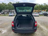 Gebraucht Skoda Superb Exclusive 170 PS (125 kW) 2013 Schwarz Kombi