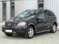 Gebraucht Mercedes ML320 224 PS (164 kW) 2007 Schwarz SUV