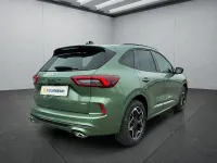 Neu Ford Kuga ST-Line X 179 PS (131 kW) 2026 Grün SUV
