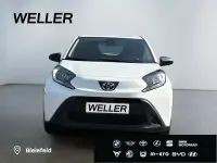 Gebraucht Toyota Aygo 72 PS (52 kW) 2023 Schneeweiß Kleinwagen