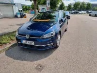 Gebraucht VW Golf VII Comfortline 150 PS (110 kW) 2018 Blau Limousine