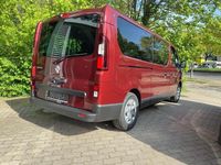 Gebraucht Renault Trafic Life 150 PS (110 kW) 2024 Rot Van / Kleinbus