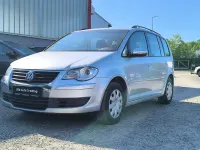 Gebraucht VW Touran Trendline 140 PS (102 kW) 2010 Silber Van / Kleinbus