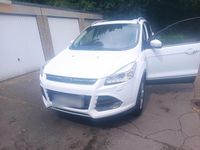 Gebraucht Ford Kuga 163 PS (119 kW) 2014 Weiß SUV