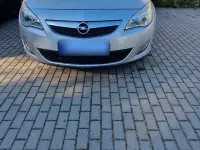 Gebraucht Opel Astra Edition 116 PS (85 kW) 2010 Silber Limousine