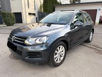 Gebraucht VW Touareg 245 PS (180 kW) 2014 Grau SUV