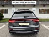 Gebraucht Audi Q8 340 PS (250 kW) 2022 Grau SUV