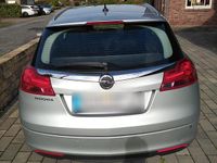 Gebraucht Opel Insignia 140 PS (102 kW) 2009 Silber Kombi
