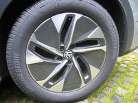 Gebraucht VW ID.5 Pro 210 kW (286 PS) 2024 Grau SUV