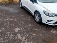 Gebraucht Renault Clio IV LIMITED 90 PS (66 kW) 2018 Weiß Limousine