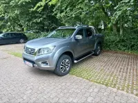 Gebraucht Nissan Navara Tekna 200 PS (147 kW) 2017 Grau Pickup