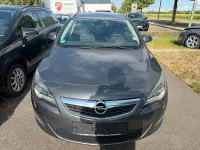 Gebraucht Opel Astra 140 PS (102 kW) 2011 Braun Kombi