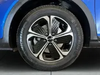 Gebraucht Kia XCeed Spirit 141 PS (103 kW) 2023 (b3l) blue flame met. SUV