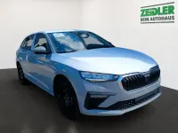 Neu Skoda Scala Essence 95 PS (69 kW) 2026 Stahlgrau Kleinwagen