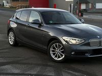 Gebraucht BMW 120 Performance 184 PS (135 kW) 2011 Grau Kleinwagen