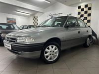 Gebraucht Opel Astra Elegance 101 PS (74 kW) 1994 Grau Limousine
