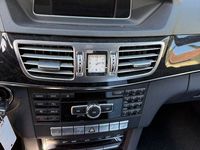 Gebraucht Mercedes E300 252 PS (185 kW) 2013 Grau Kombi