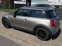 Gebraucht Mini ONE 102 PS (75 kW) 2019 Silver metallic Kleinwagen