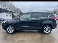 Gebraucht Ford Kuga SYNC Edition 182 PS (133 kW) 2015 Schwarz SUV