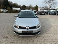 Gebraucht VW Golf VI 102 PS (75 kW) 2009 Silber Kleinwagen