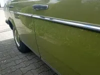 Gebraucht Mercedes E230 136 PS (100 kW) 1982 Grün Limousine