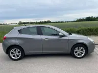 Gebraucht Alfa Romeo Giulietta Turismo 140 PS (102 kW) 2011 Grau Kleinwagen