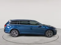Gebraucht VW Passat Business 200 PS (147 kW) 2022 Aquamarinblau metallic Kombi
