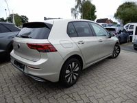 Gebraucht VW Golf VIII Move 110 PS (80 kW) 2023 Silber Kleinwagen