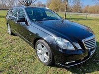 Gebraucht Mercedes E350 Elegance 292 PS (214 kW) 2011 Schwarz Limousine