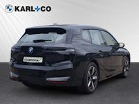 Gebraucht BMW iX Sport Line 239 kW (326 PS) 2022 Schwarz SUV